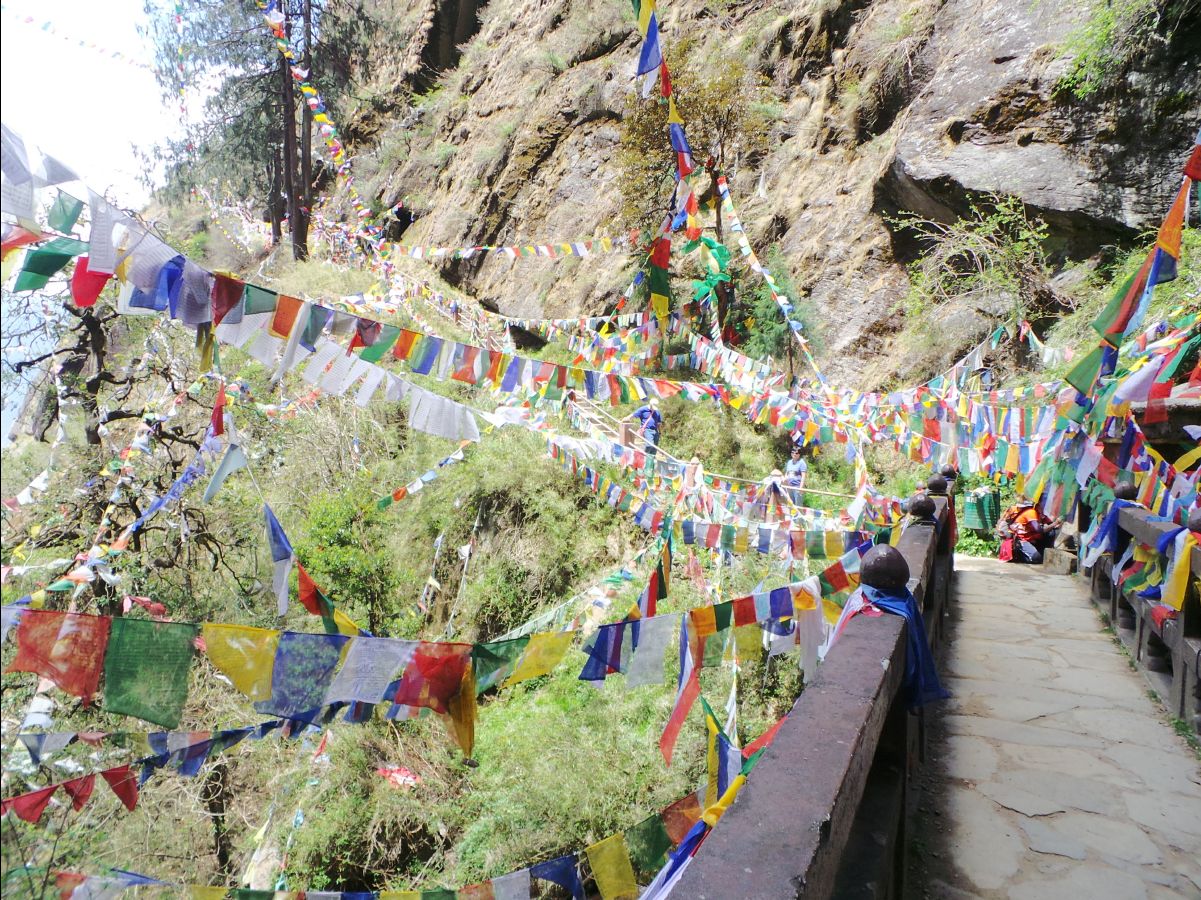 Tiger's Nest Monestary Hike083
